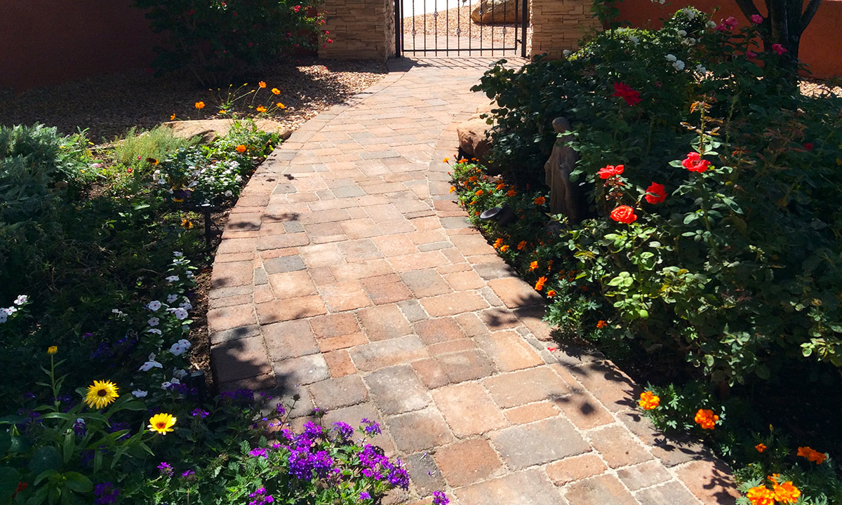 uel_pavers_03