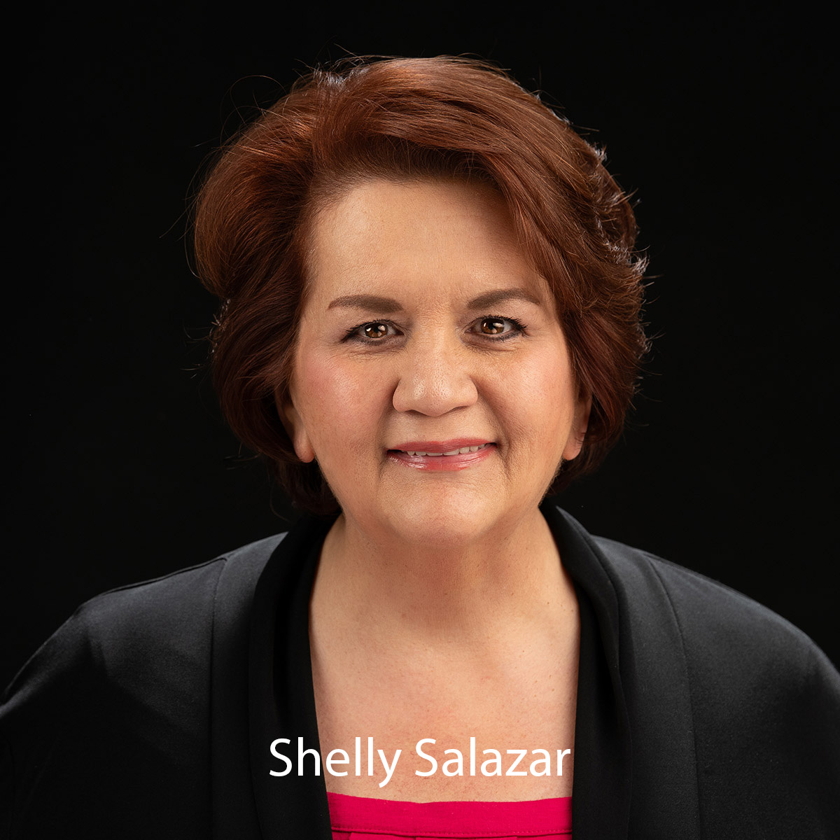 https://urbanearthlandscaping.com/wp-content/uploads/2025/03/ShellySalazar.jpg