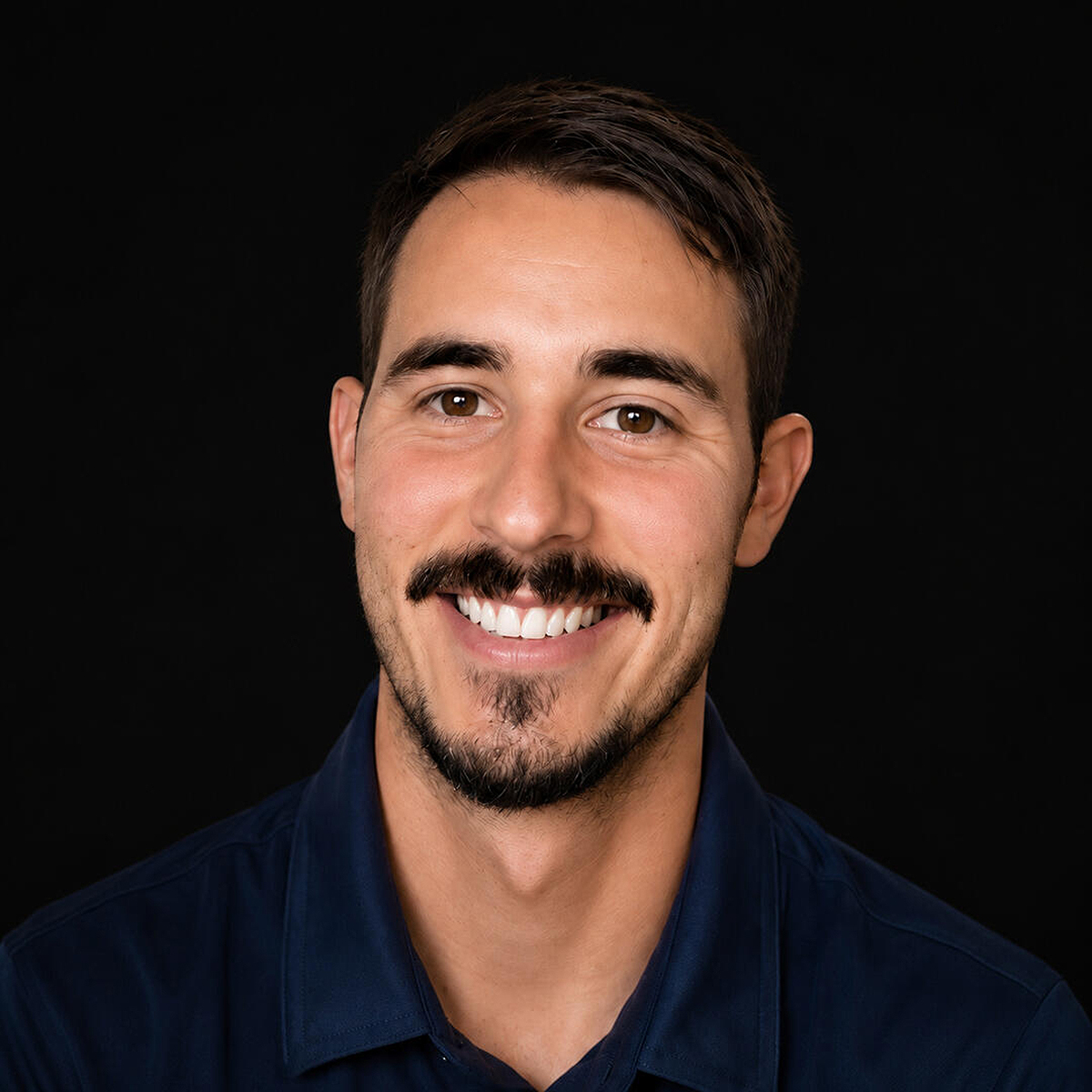 https://urbanearthlandscaping.com/wp-content/uploads/2026/07/JonathanBrownProfile.jpg